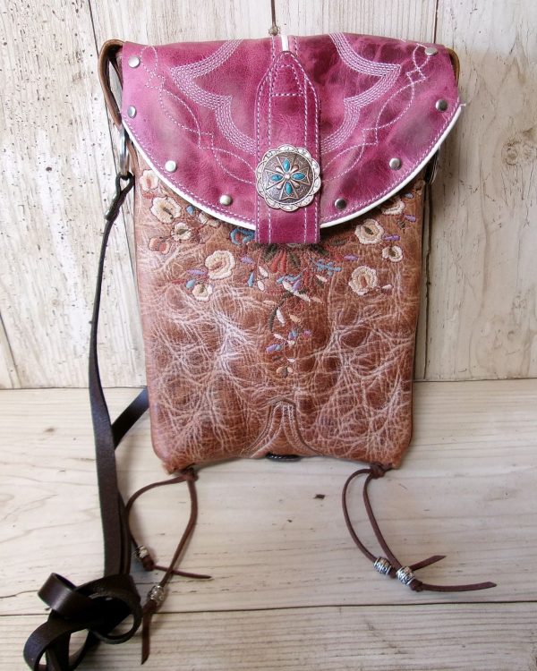 Crossbody Cowboy Boot Hipster Bag HP1159