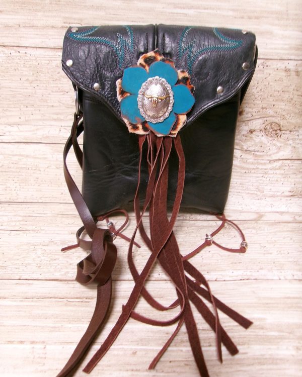 Small Cowboy Boot Purse TX09