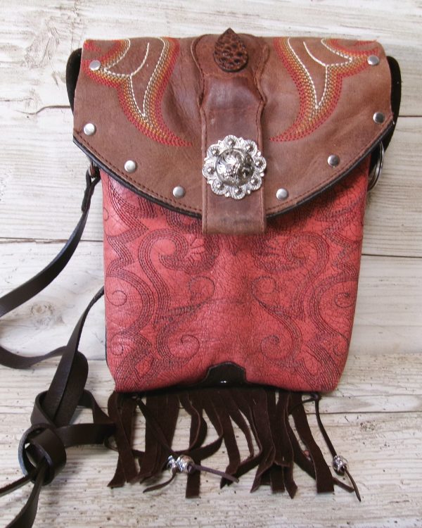 Small Cowboy Boot Purse with Fringe sm319